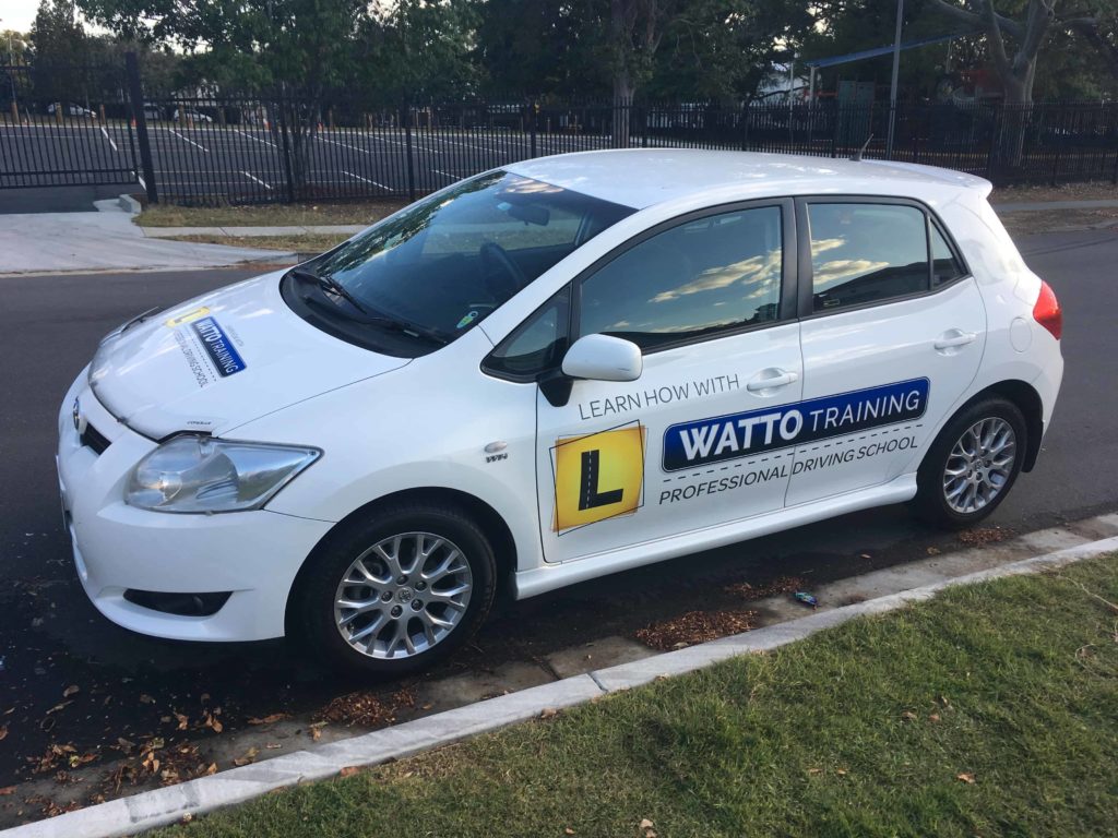 TLIC0031 - Apply low risk car driving behaviours - Watto Training